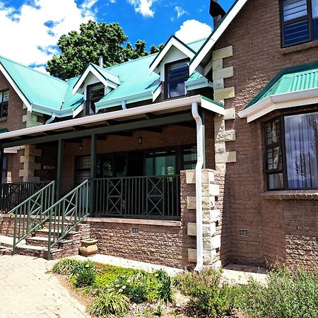 Clarens Mountain Sage Holiday House Bagian luar foto