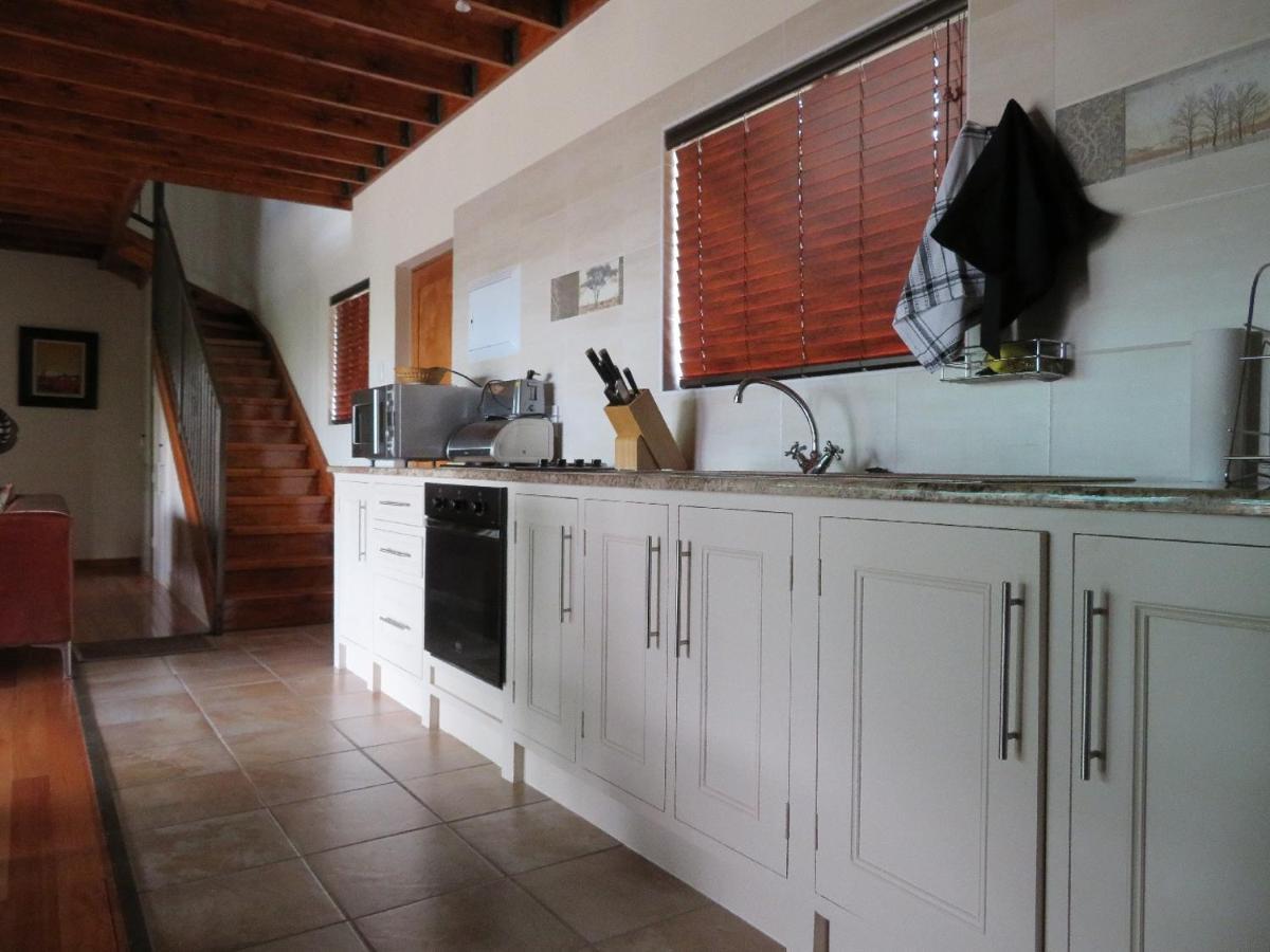 Clarens Mountain Sage Holiday House Bagian luar foto