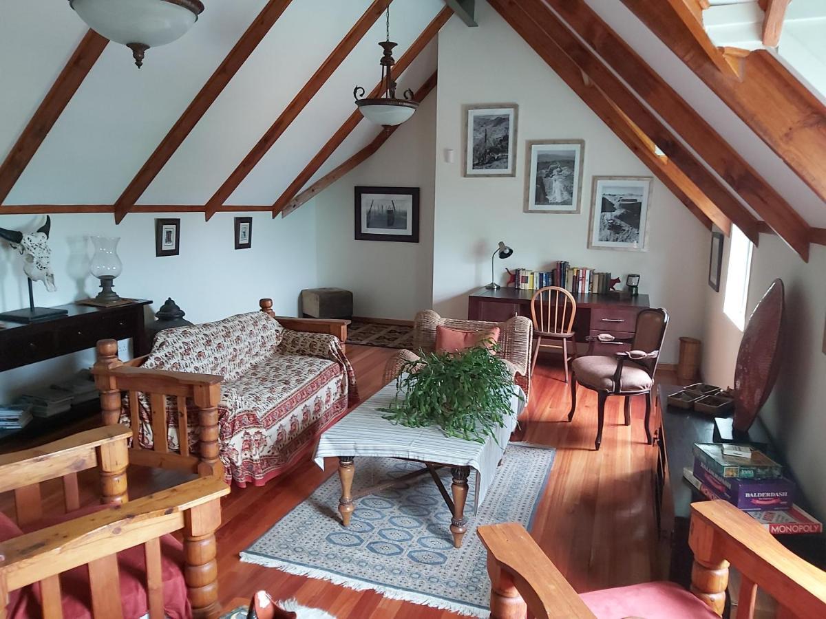 Clarens Mountain Sage Holiday House Bagian luar foto