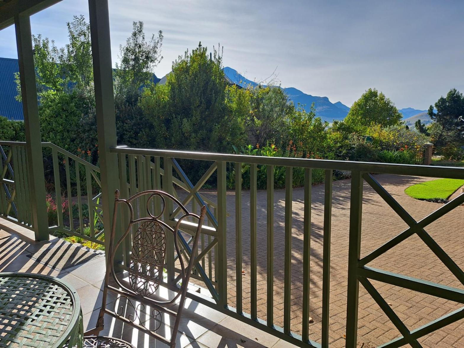 Clarens Mountain Sage Holiday House Bagian luar foto
