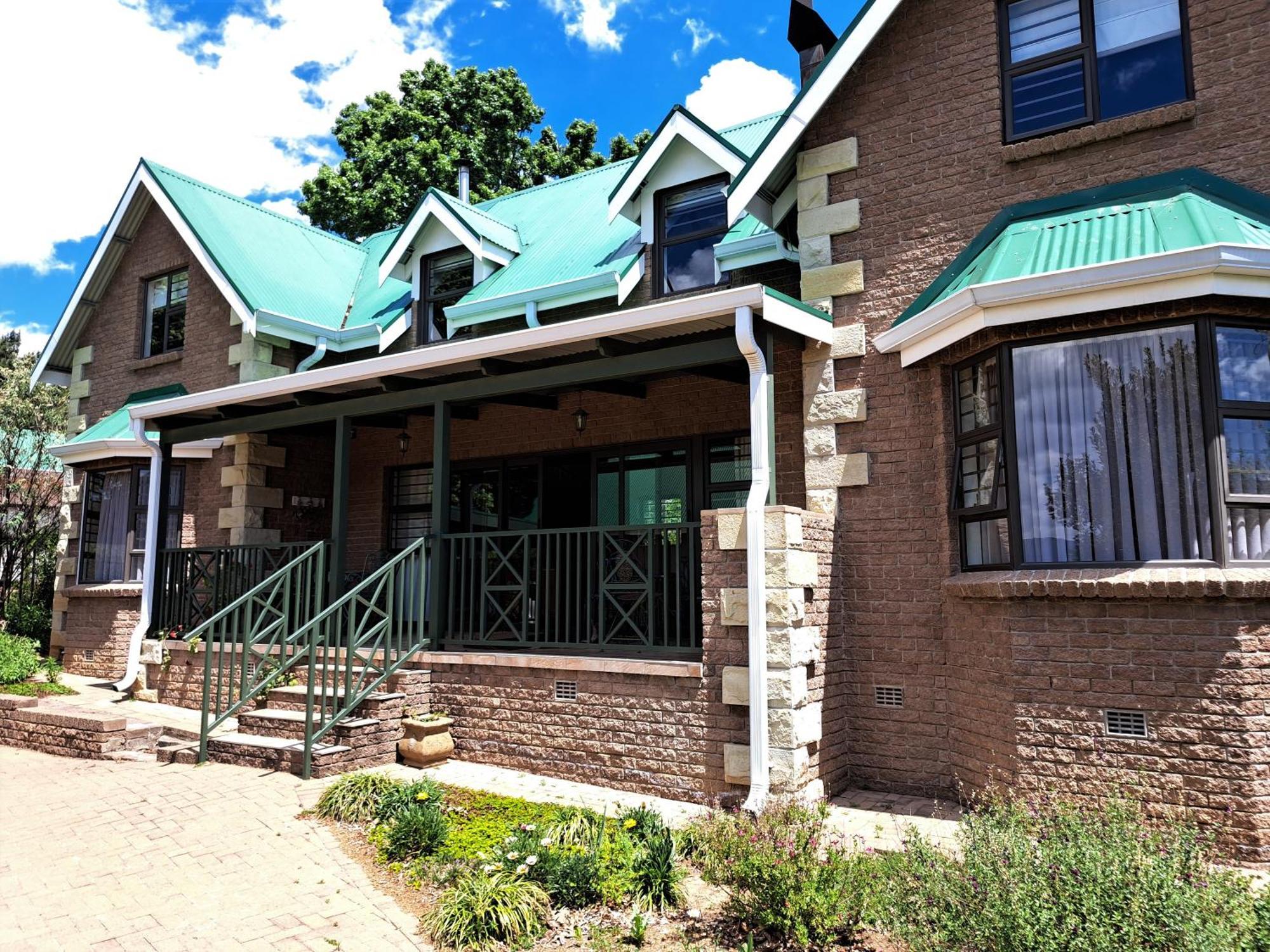 Clarens Mountain Sage Holiday House Bagian luar foto